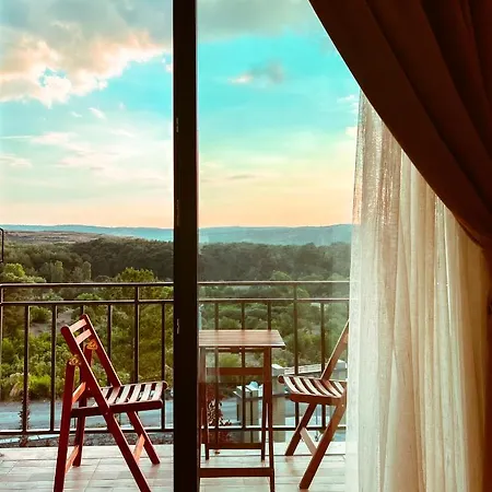 Pinhan Kazdagilari * Ayvacik (Canakkale)