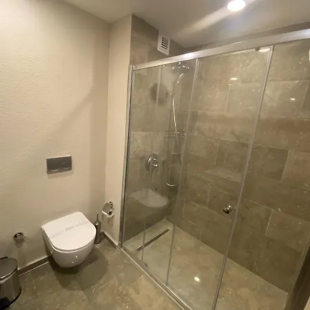 Pinhan Kazdagilari Ayvacik (Canakkale)