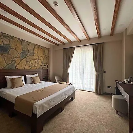 Pinhan Kazdagilari فندق